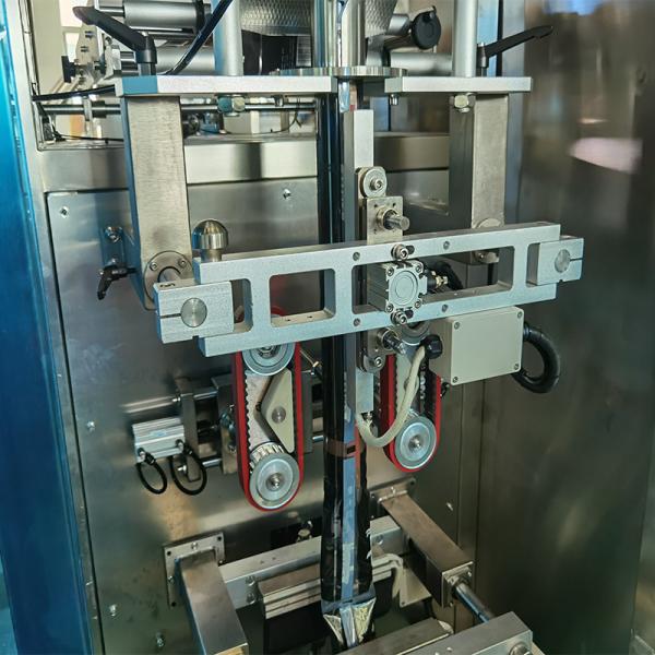 Automatic Vertical Sachet Snacks Food Potato Chips Corn Banana Chips Packaging Machine