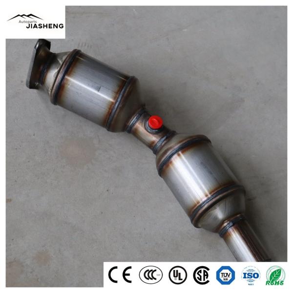                  Toyota Prius Auto Parts Good Sale Auto Catalytic Converter Catalytic Low Price Catalytic Converter             