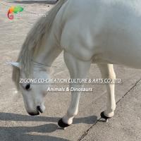 Escultura realista de cavalo animatônico com movimento realista para exposições ao ar livre