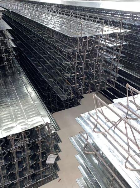Steel truss floor deck