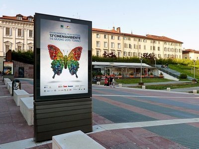 High Brightness Floor Stand Outdoor Digital Signage 55 Inch