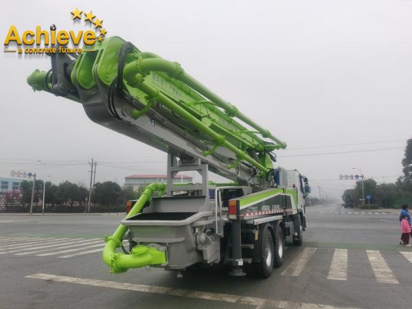 38X-5RZ Renewed Zoomlion Concrete Pump With Mercedes BENZ 3341 Chassis
