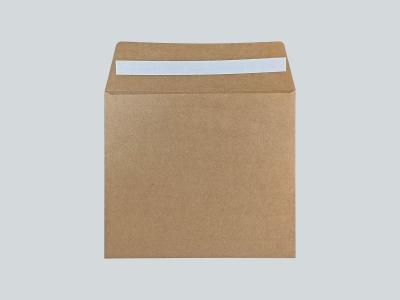Self Adhesive Ecommerce Bags Pointed Bottom Kraft Paper Courier Bag For Express Delivery