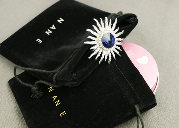 Черная сумка подарка бархата Дравстринг для дружелюбного пакета ювелирных изделий экологическое