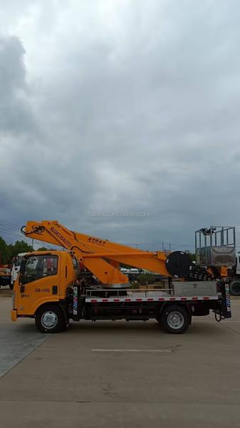Fabrique Best Selling ISUZU 4X2 35M Plateforme d'échelle aérienne Camion Diesel Surélevée Camion de travail à haute altitude Camion d'exploitation