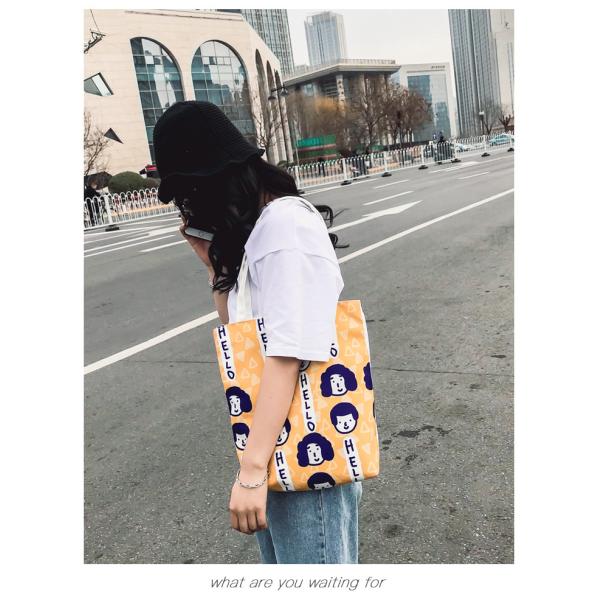 Korean version of cartoon character printing ladies small square shoulder bag messenger bag
