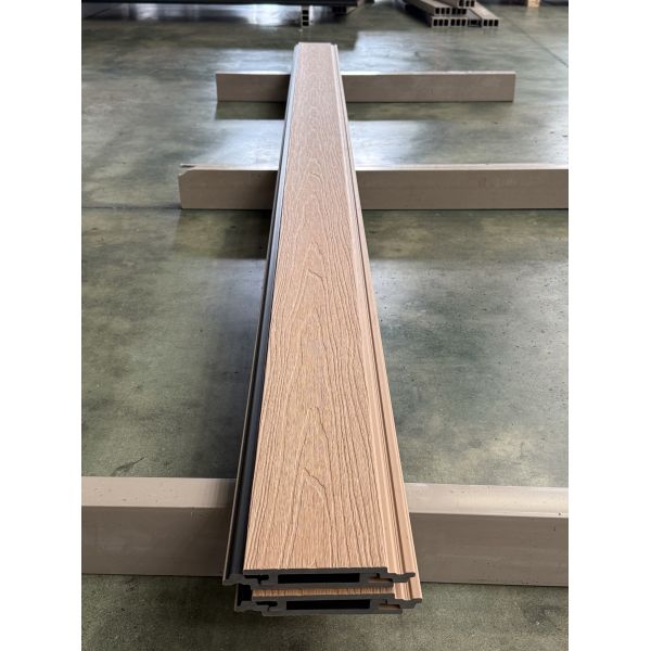UV-Resistant WPC Cladding Outdoor Decoration Coextrusion WPC Wall Panel
