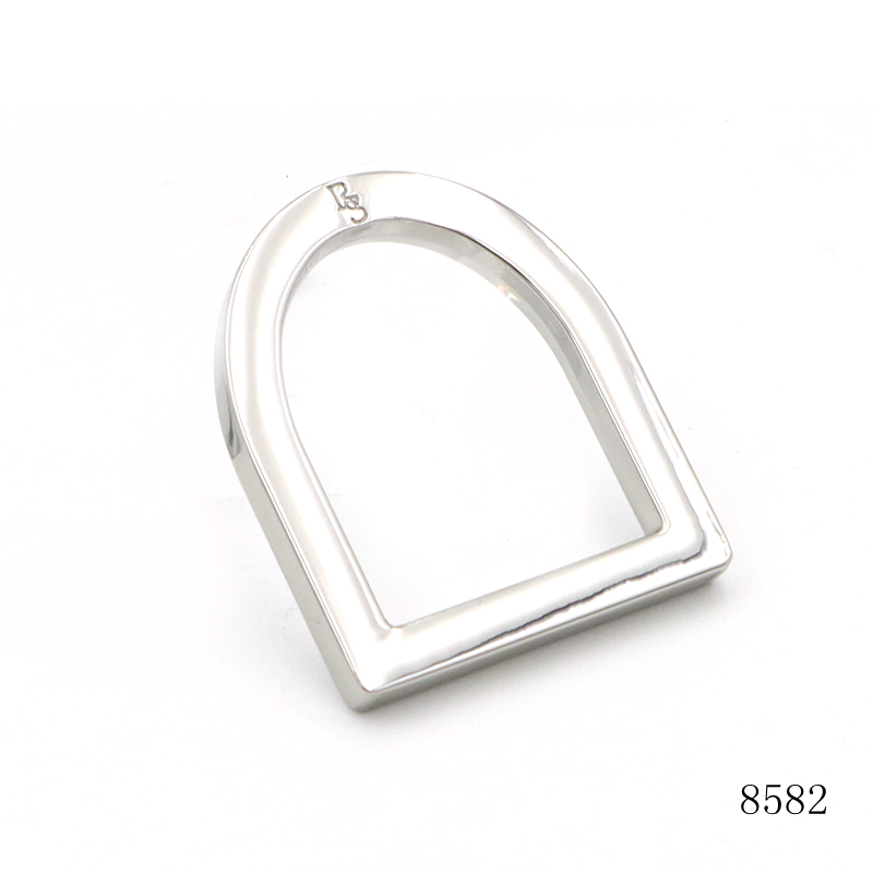 26mm Polished Shiny Metal D Ring with Engraved Brand Logo Solid Die Cast D Ring for Leather Bag and Pet Collar