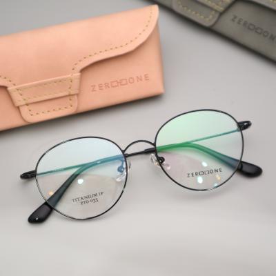 Ultra leve peso Bate óculos de titânio lentes estilo simples luz