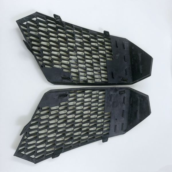 Factory Front Grille High Quality Factory Price Front Bumper Grill for Lamborghini Aventador  LP700