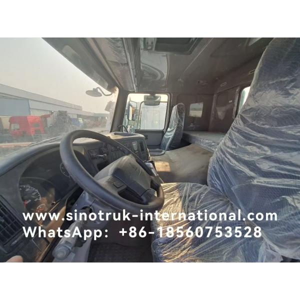 HOWO A7 Used Tractor Truck LHD 6X4 Euro 2 371 HP With Power Assisted Hydraulic Steering White