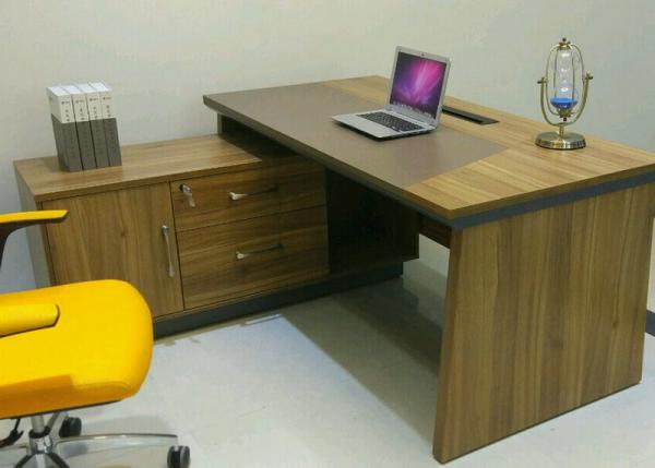 Fantastic Executive Office Furniture , Walnut Office Desk Large Storage Capability