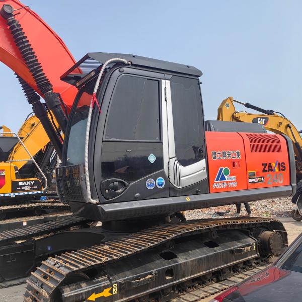 Vente d'usine utilisée Hitachi zx240 Excavatrice de pelle hydraulique de 24 tonnes pour la construction