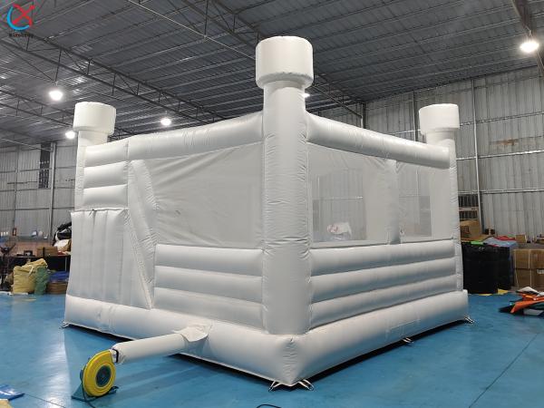 Customized Inflatable White Wedding Bouncy Castle With Slide For Event Party