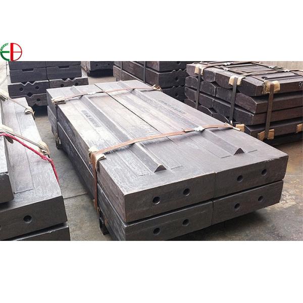 高いCrのインパクト・クラッシャーの打撃はHRC62 NIの堅い鋳造を禁止する