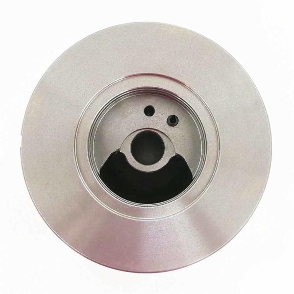TD05 Revestimento do rolamento Turbocompressor Entrada arrefecida a óleo M10*1.25 Saída:ф15.0+2-M6*1.0 CW φ61