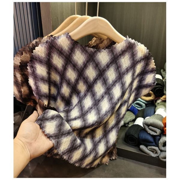 Women's Summer Casual Top Thin Diamond Mesh Printed Short-Sleeved T-Shirt Polyester Slimming Neck Versatile Plaid Pattern
