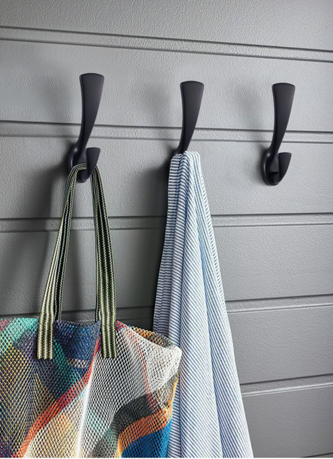 Nordic Black Simple Hook Metal Coat Hat Hook for Wall Zinc Clothing Coat Wall Hooks