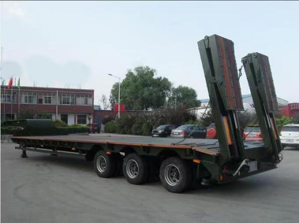 Tread 2180mm Van-type Hydraulic Steering 3 Axles Lowbed Semi Trailer for Oversized Cargo