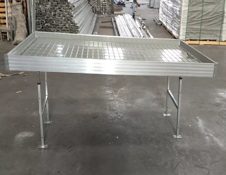 Seedbed отливает подачу Aquaponic растет оборудование сельского хозяйства кровати умное