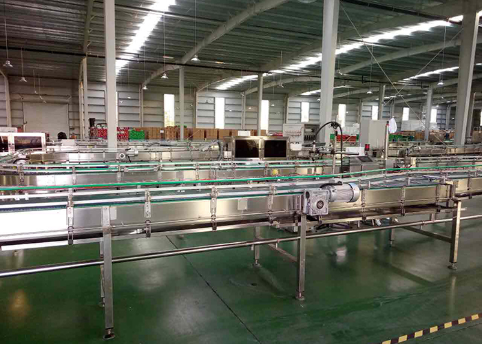 Алюминий покрывает машину завалки 4000BPH соды стеклянной бутылки