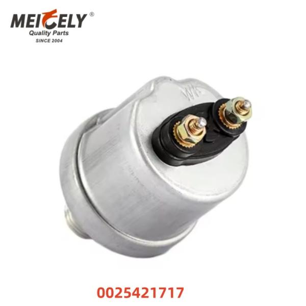 Diesel Generator Parts Oil Pressure Sensor 0025421717 0015424917 For Mercedes Benz