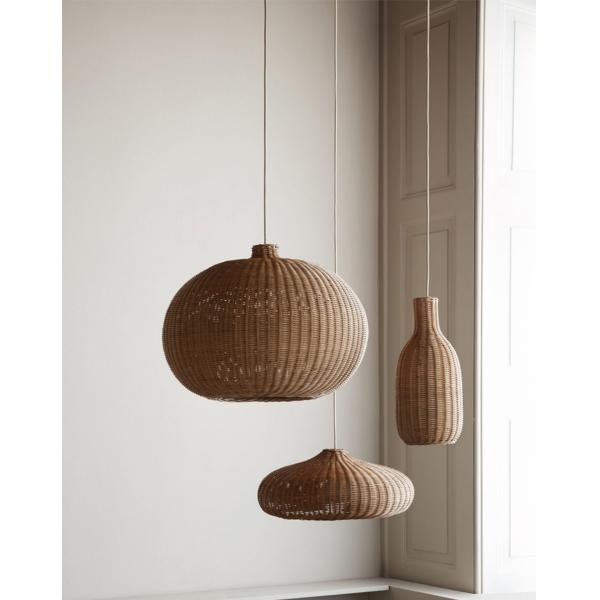 Lumière à pendentif en tissu de rotin brun