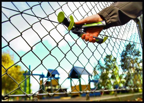 50mm x 50mm hurricane Fence Supplier ,Hot Dipped Galvanized ,Hurricane Chain Wire Fence