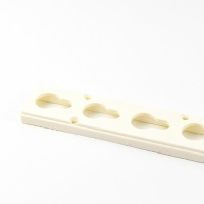 White ABS / Nylon Horse Keyhole Jump Tracks 50*5*1.3cm In Horse Racing