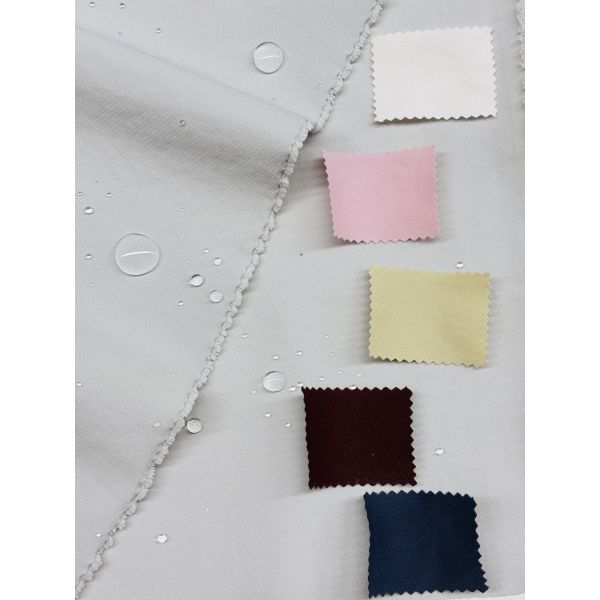 100% Polyester 155CM 150G/M ² Outdoor Waterproof Pineapple Fine Grid Cold Resistant Jacket Down Fabric