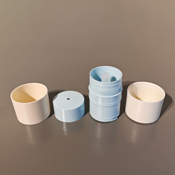 15g & 30g Lip Gloss Tube with Screw Cap Closure and PETG/ABS Material for Lip Mask Jar and Balm Container