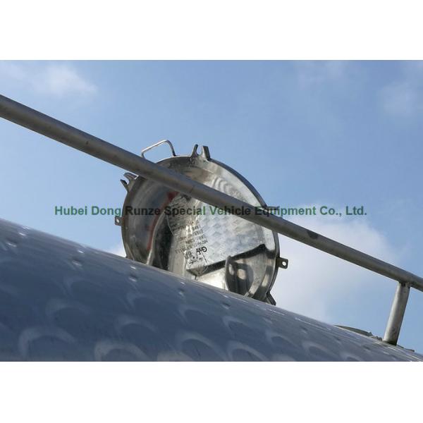 FOTON Polished Stainless Steel Tanker Trucks 18000liters for Drinking Water , Liquid Food ,oil