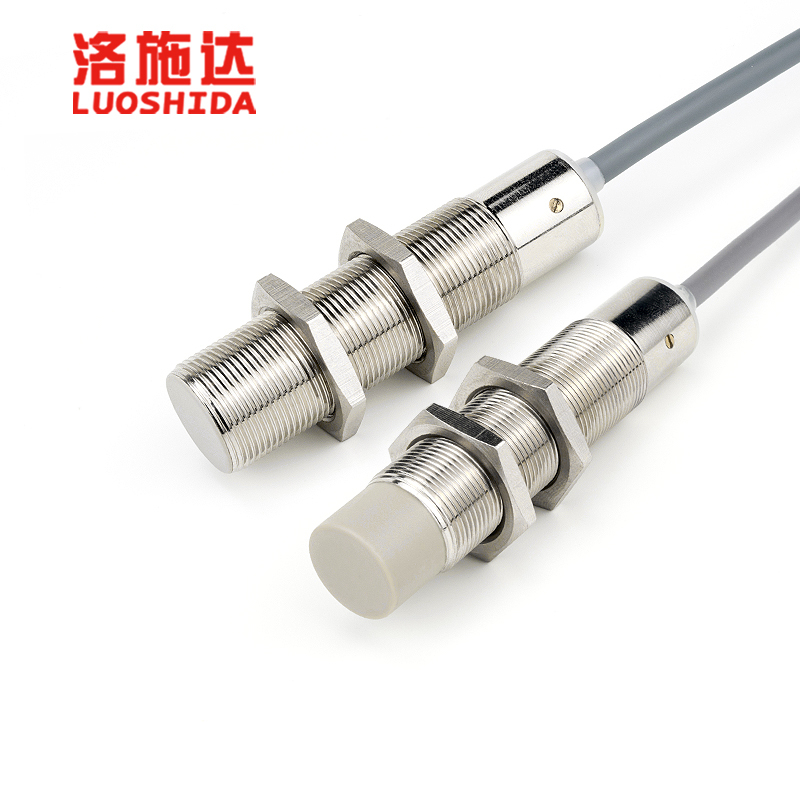 M18 Capacitive Proximity Sensor for Liquid Tank Water Level Monitoring with Stainless Steel Housing 5mm 8mm 16mm Sensing Distance NPN PNP Output