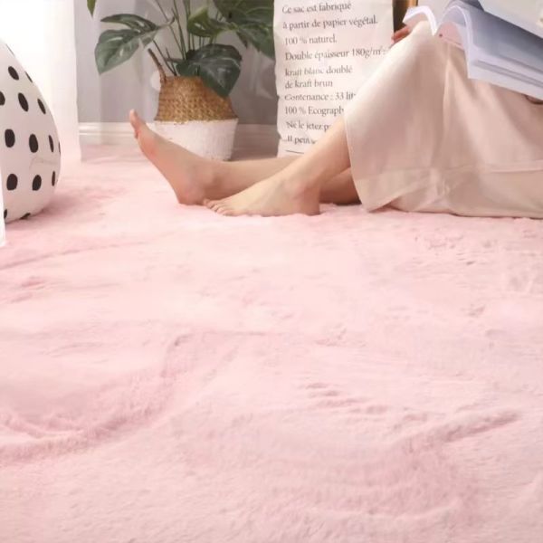 Cloud-Soft Faux Rabbit Fur Rug 