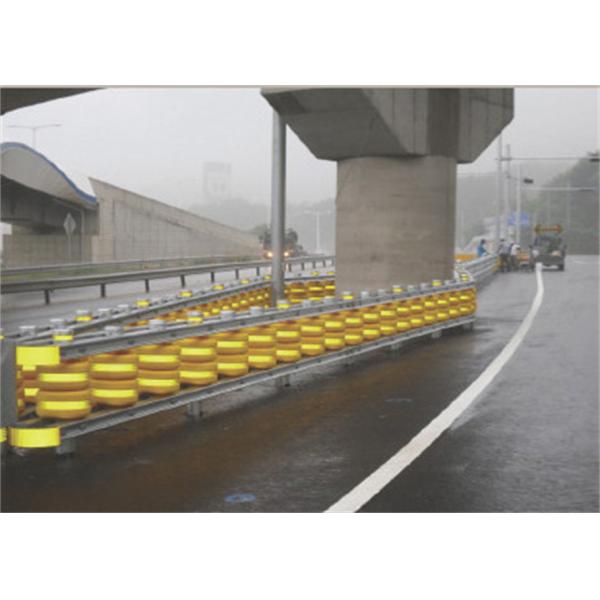 Барьер завальцовки аварии усовика системы ролика ЕВА подъездной дороги безопасности дорожного движения