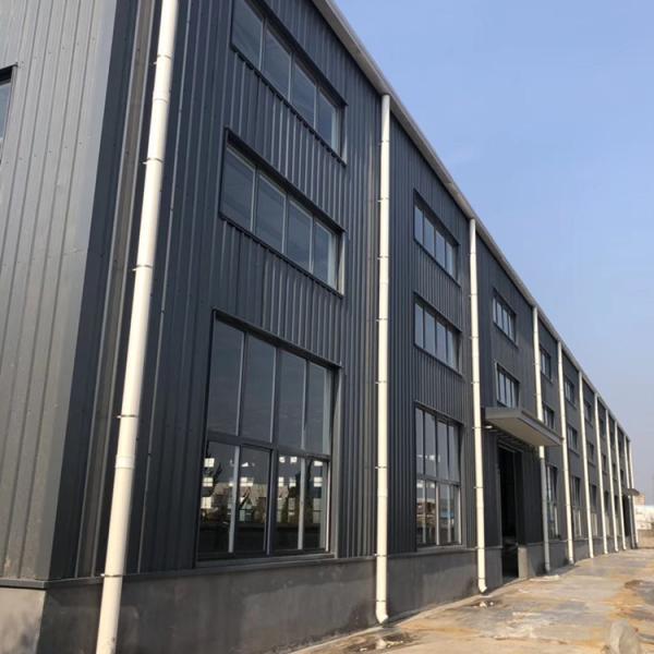 Structure préfabriquée en acier Conception personnalisable et fenêtre en alliage d'aluminium pour l'efficacité