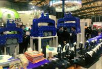 Bate-estacas de martelo hidráulico vibratório para exposição de equipamentos de construção