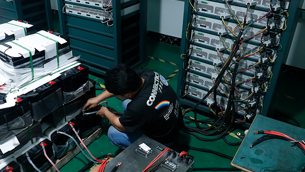 Домой 48 Вт Липо аккумулятор 50ah Литий-ионный аккумулятор для хранилища солнечной энергии UPS