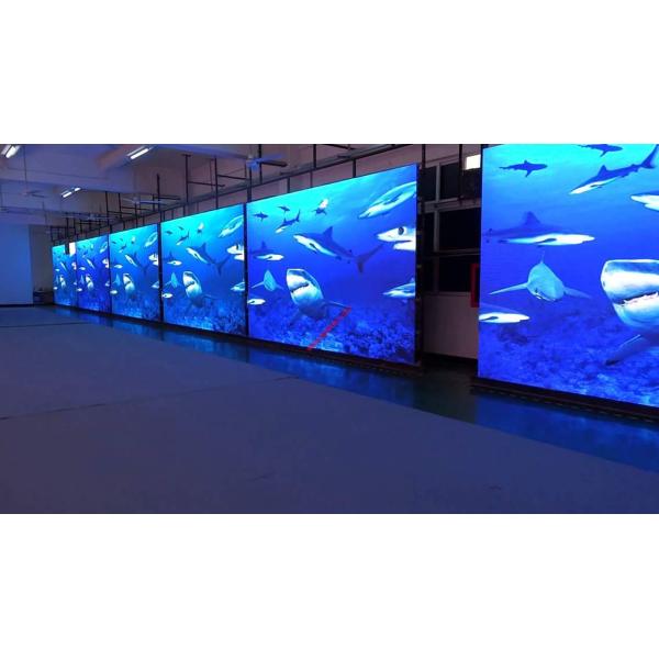 RGB SMD2121 P5  Indoor Led Screen Physical Density 40000 Dots / Sqm 640mm X 640mm