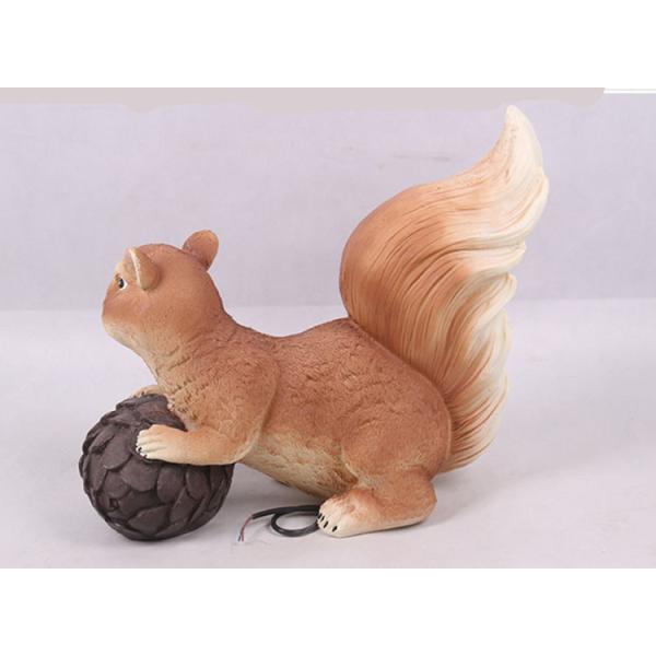A pair of squirrel Lawn lights garden resin animal lamp park scenic lawn decoration cartoon landscape