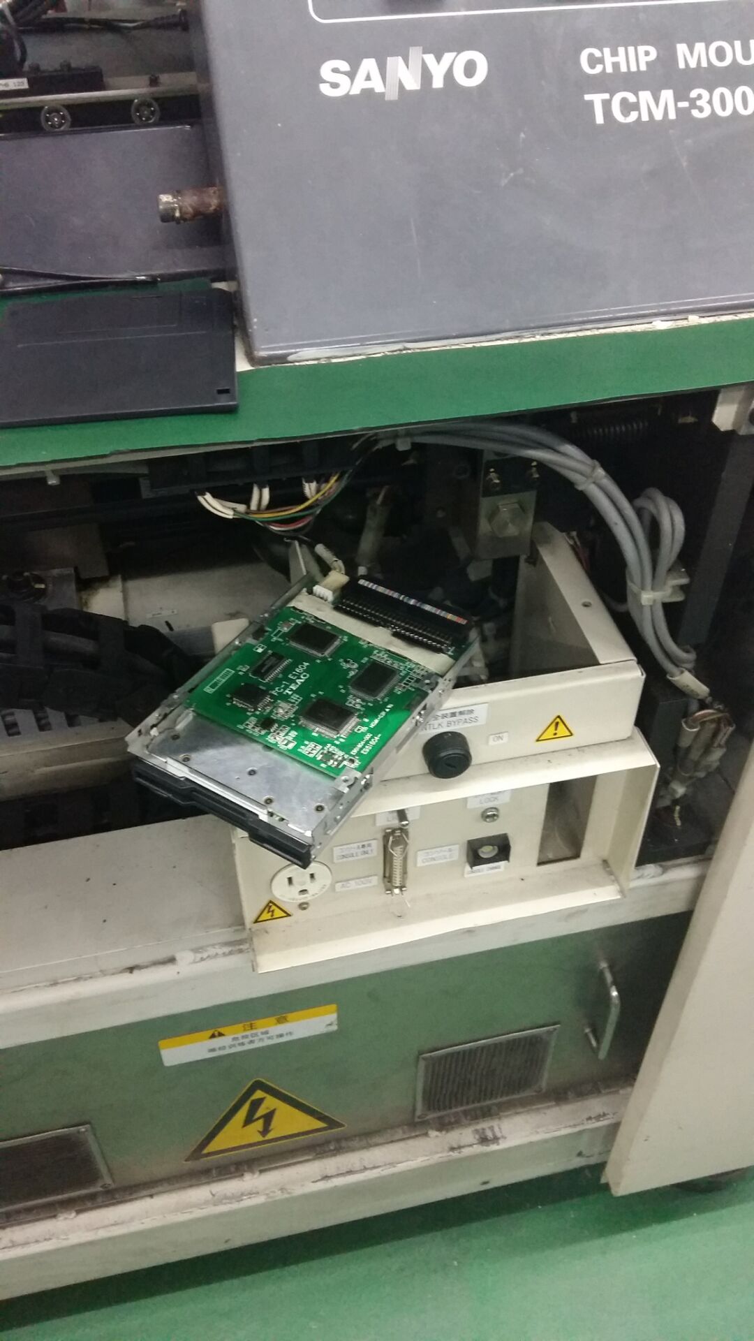 TEAC FD-05HGS850 SCSI FLOPPY DRIVE,TEAC FLOPPY,50PIN SCSI floppy drive Industrial control board model is TEAC FD-05HGS
