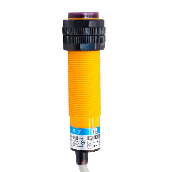 Diffuse reflection photoelectric switch E3F-DS30C4, AC/DC M18, infrared sensing, 10Y1/20P2 sensor