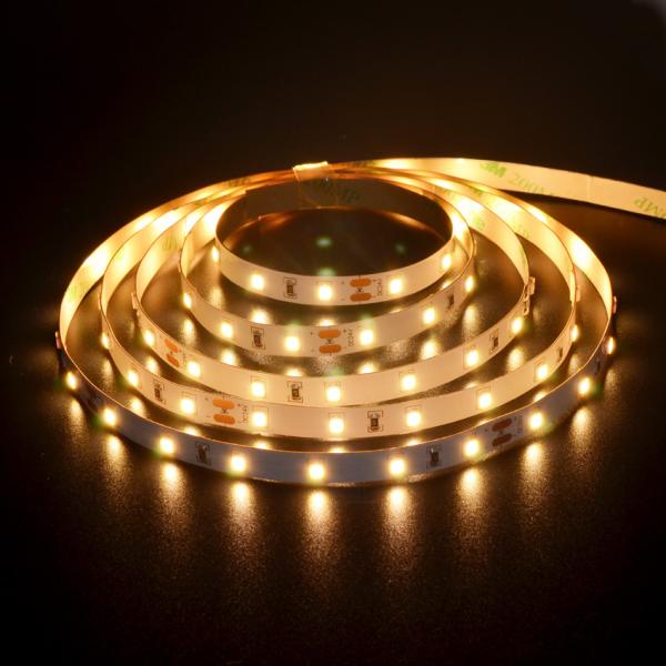 Прокладка гибкое 240LEDs/m СИД SMD2835 водоустойчивая SMD для магазинов дисплея