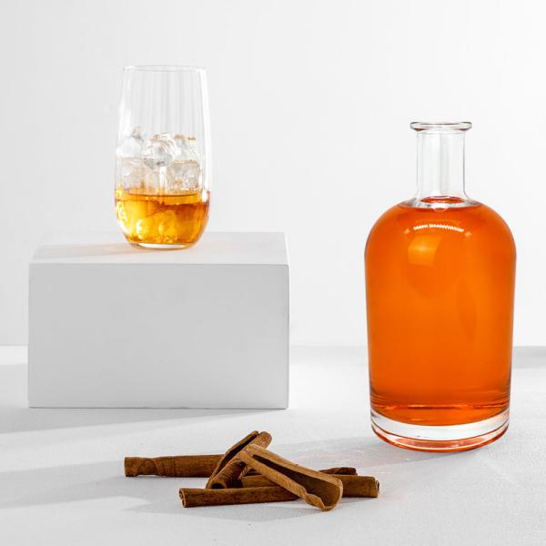 Customized Capacity Glass Bottle for Spirits Tequila Vodka Brandy Whisky Rum Gin Liquor 500ml/700ml/750ml