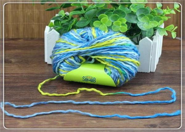Fio acrílico da onda do fio da ondinha da multi novidade da cor para camisetas do inverno/lenço