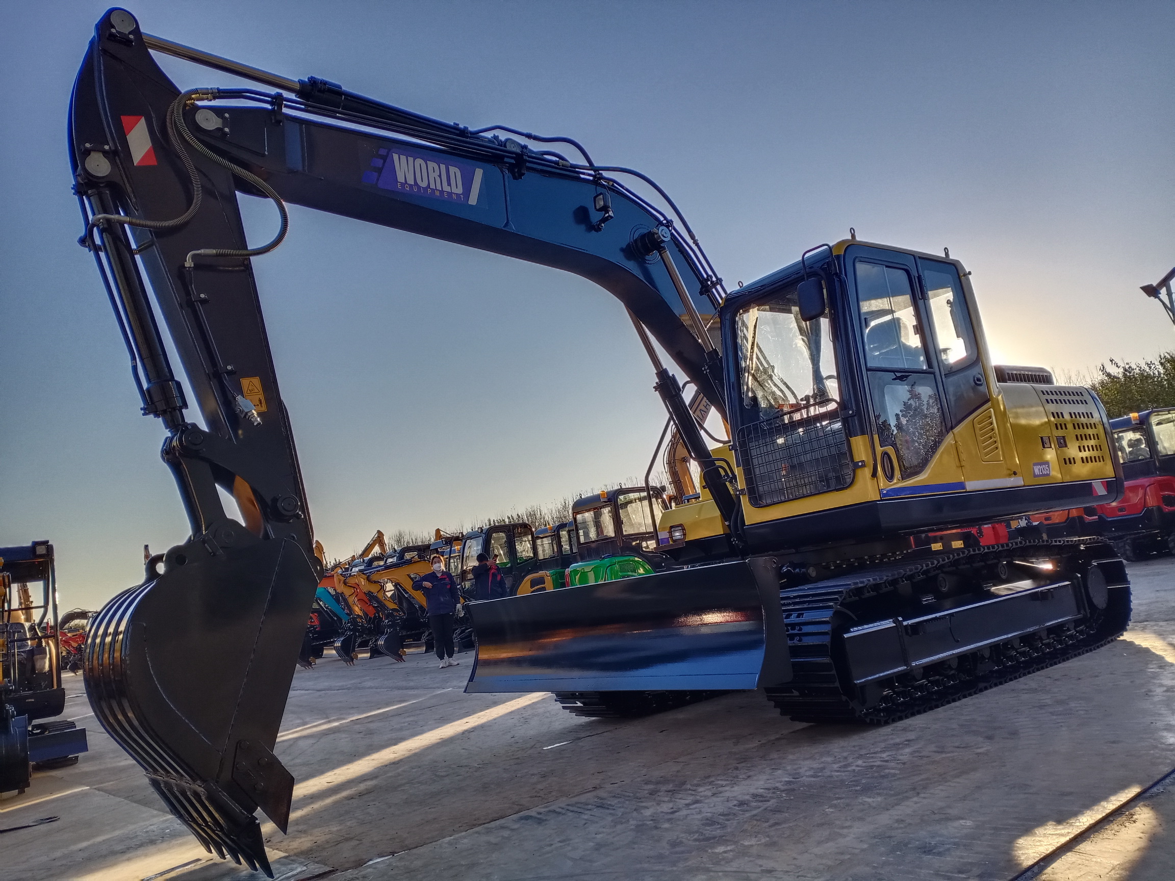 Низкий Crawler потребления установил гидравлическую силу экскаватора 2000rpm сильную
