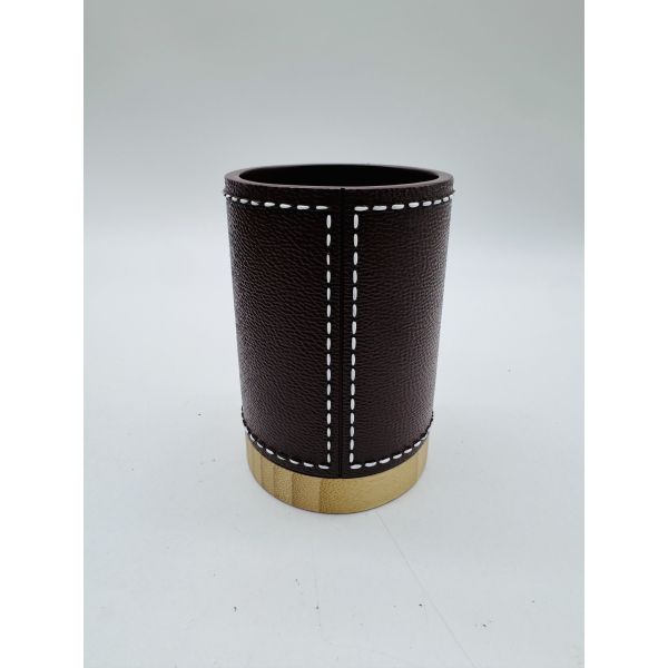 Polyresin bathroom accessories set round with leather effect and bamboo resin lotion pump bottle bath set