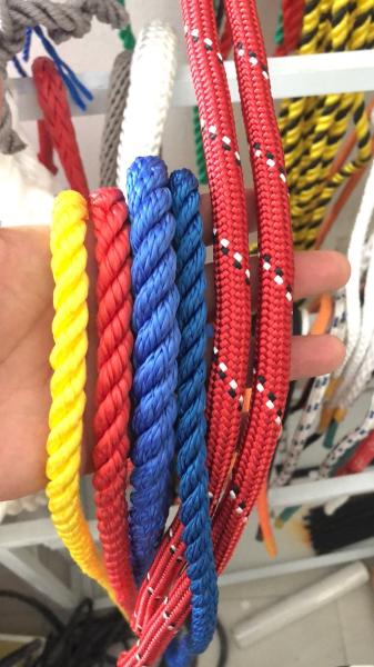 Custom 3ply Twisted Polyester Fabric Marine Mooring Rope for Multipurpose Applications