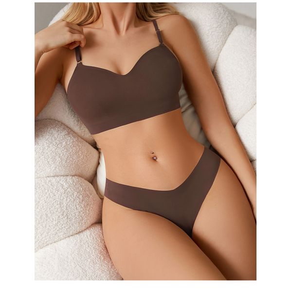 High Quality Women Seamless Bra Thong Set Wire Free Bra Solid Color Underwear Set for Ladies