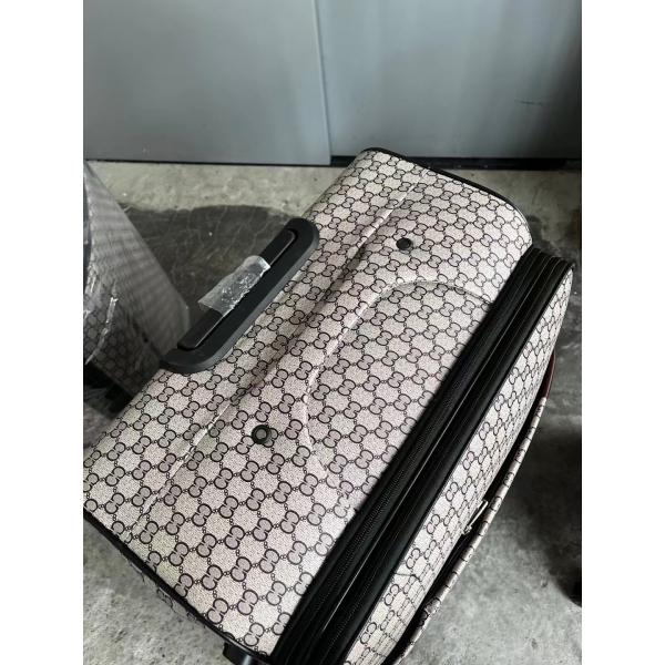 Многофункциональный рюкзак из полиэтиленового полиэтиленового полиэтиленового полиэтиленового полиэтилена